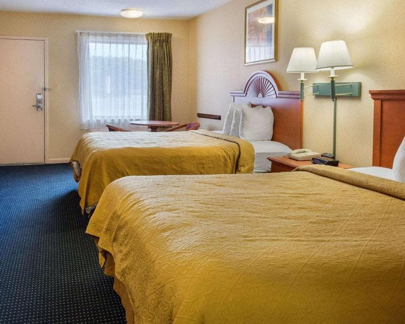 Quality Inn Little Creek 3