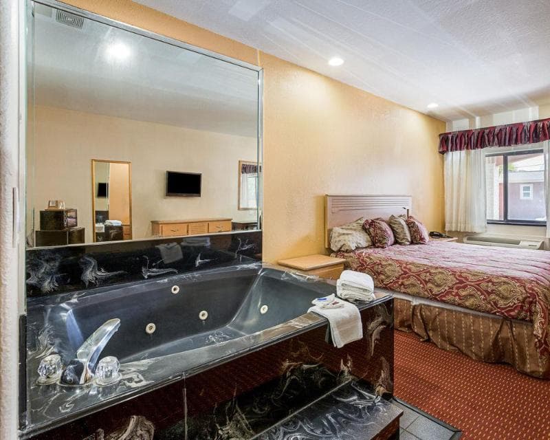 Scottish Inns and Suites Iah Airport West Houston photo 1