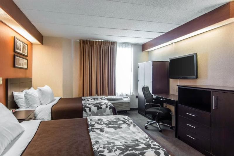 Sleep Inn At The Lake Wright 3