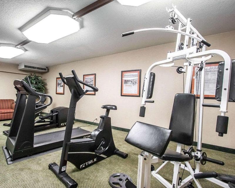 Quality Inn & Suites North 4