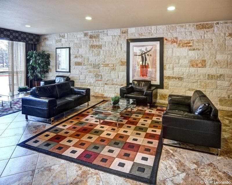 Comfort Suites Arlington - Entertainment District 5