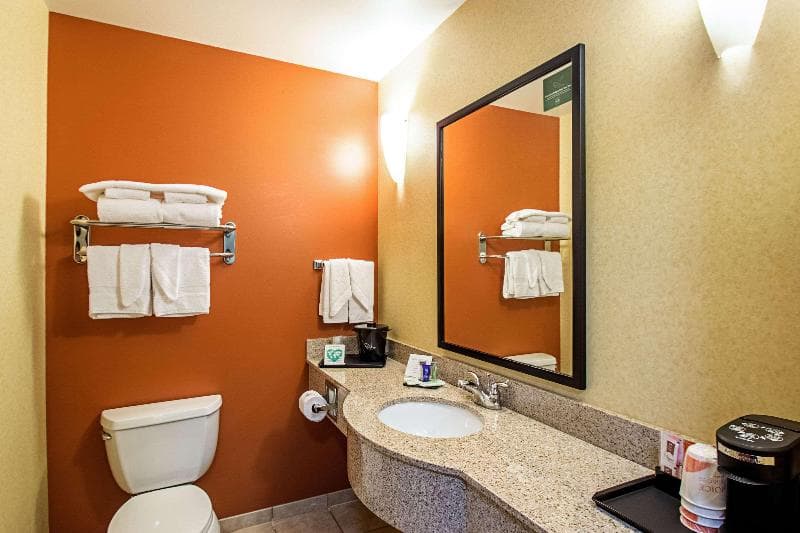 Sleep Inn & Suites 2