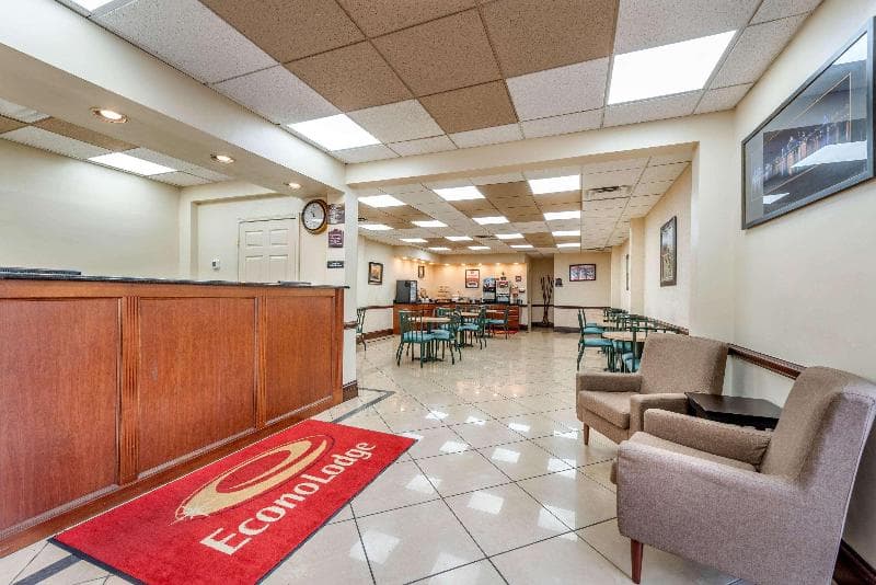 Econo Lodge Downtown photo 1