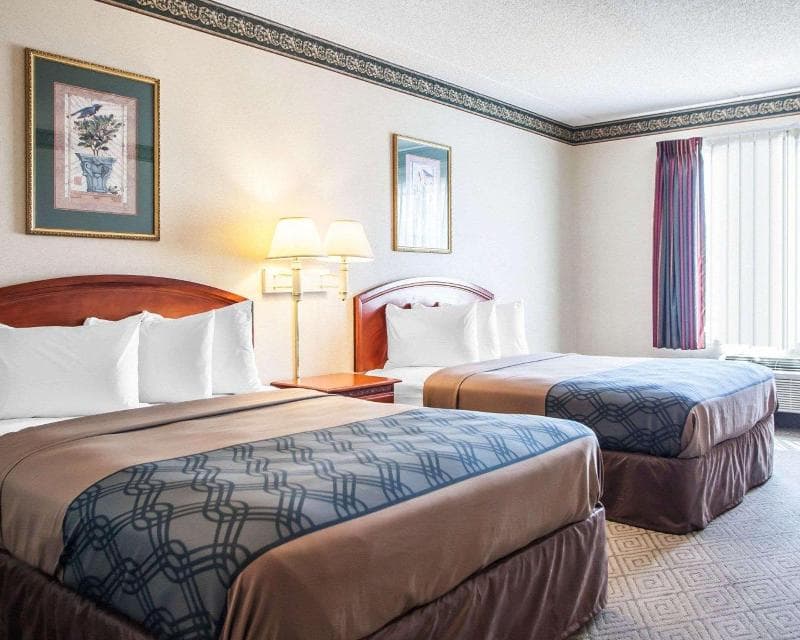 Rodeway Inn & Suites Milwaukee Airport 5
