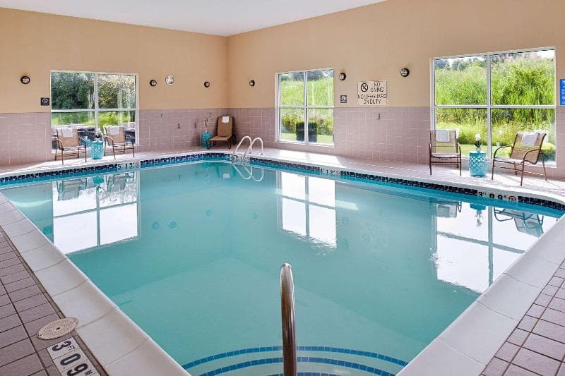 Comfort Suites 3