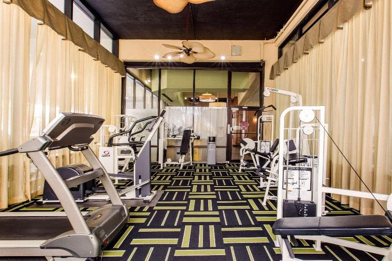 Coastal Hotel & Suites Virginia Beach - Oceanfront photo 1