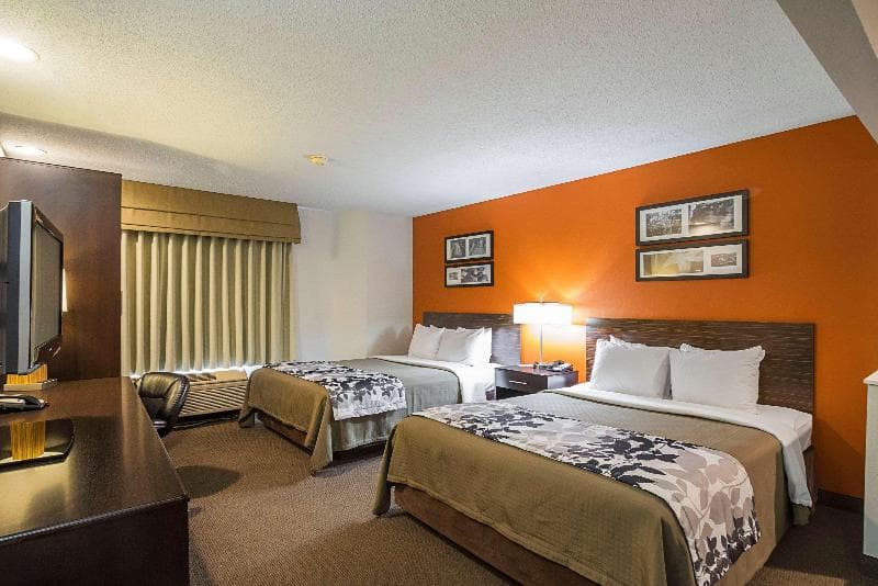 Sleep Inn & Suites 2