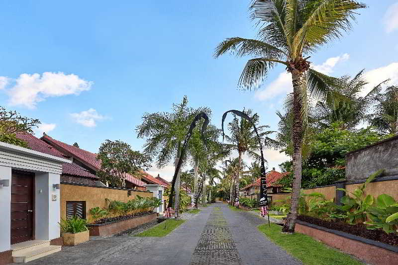 The Club Villas main