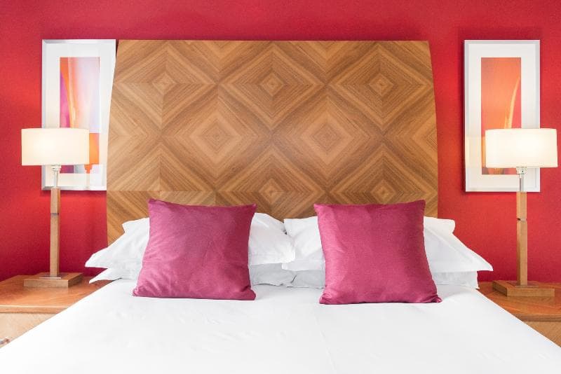 Premier Suites Birmingham 5