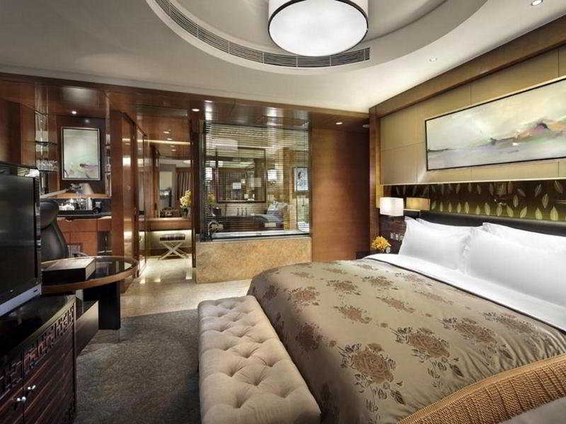 Radegast Lake View Hotel 4
