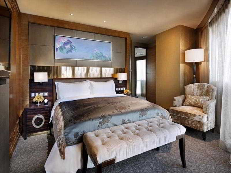 Radegast Lake View Hotel 5