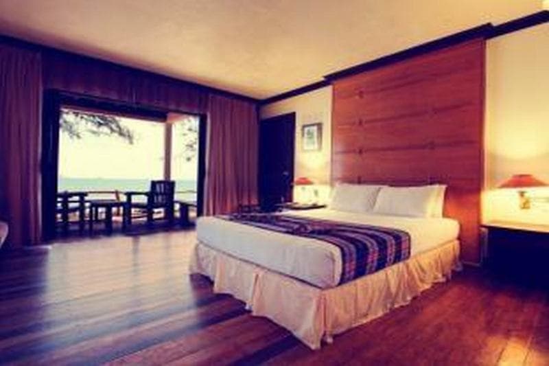 Sutra Beach Resort 4