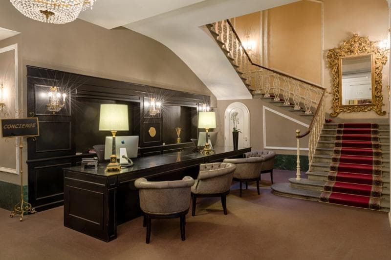 Plaza Hotel Lucchesi 3