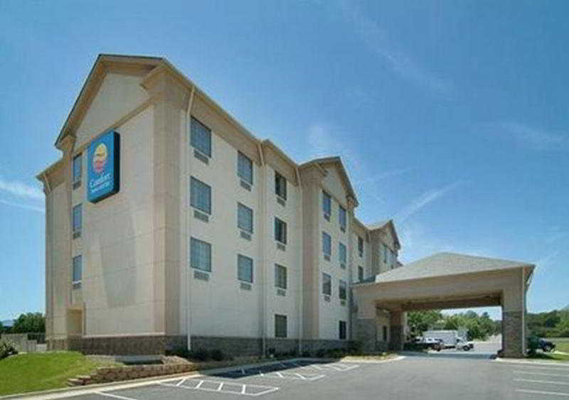 Comfort Inn & Suites North Little Rock McCain Mall 5