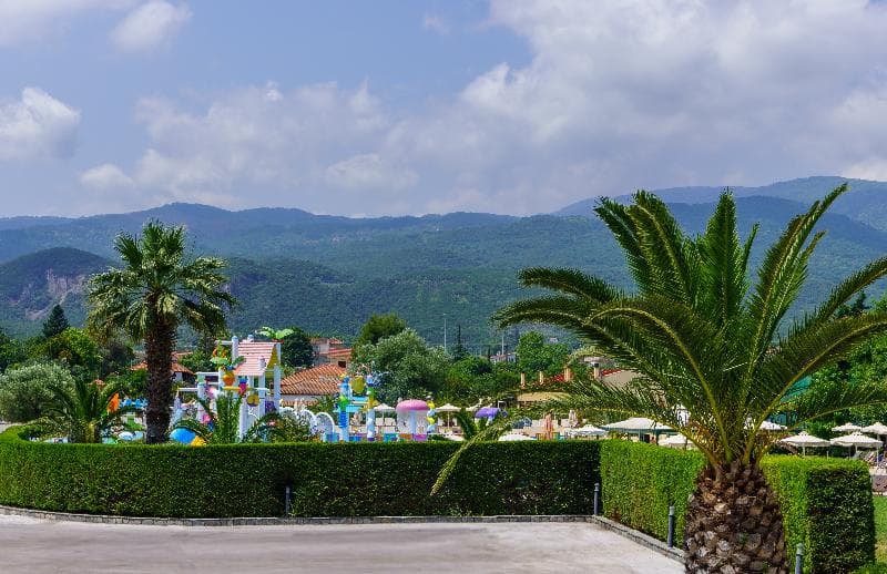 Cronwell Platamon Resort 3