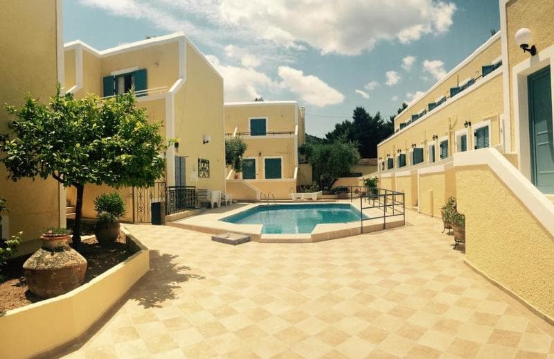 Esperides Maisonettes main