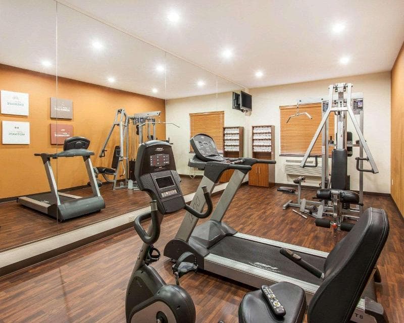 Comfort Suites 2