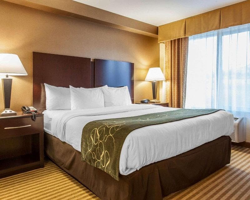 Comfort Suites 3