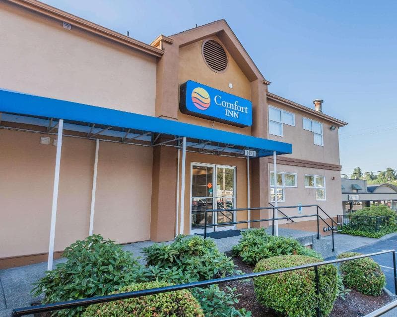 Comfort Inn On The Bay 4