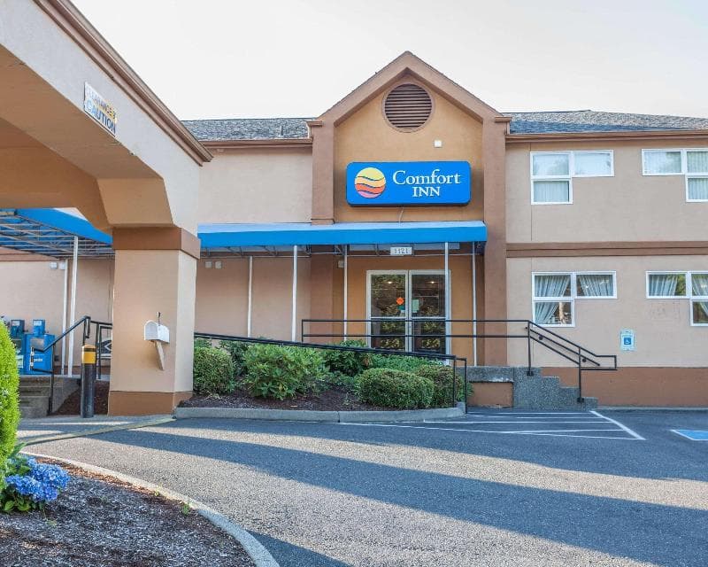 Comfort Inn On The Bay photo 1