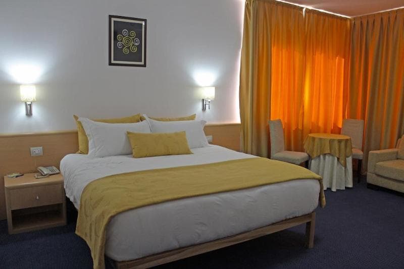 Hotel Airport Tirana 4