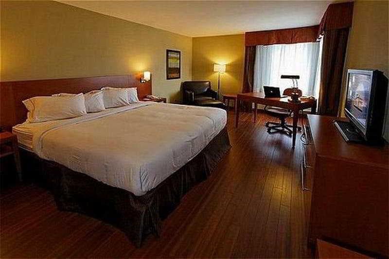 Holiday Inn Express Quebec Sainte-Foy 3