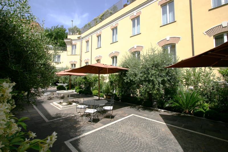 Hotel Ateneo Garden Palace photo 1