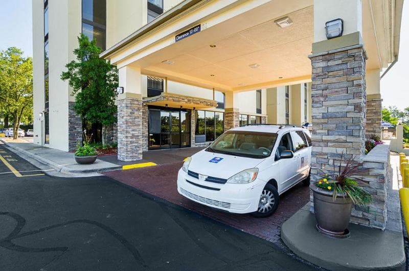 Comfort Inn & Suites Durham Near Duke University 2