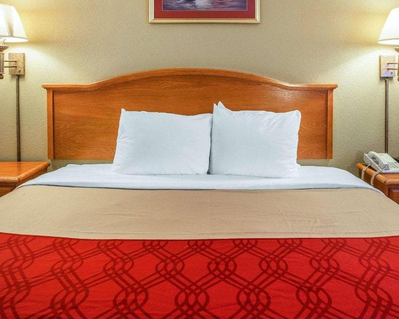 Econo Lodge photo 1