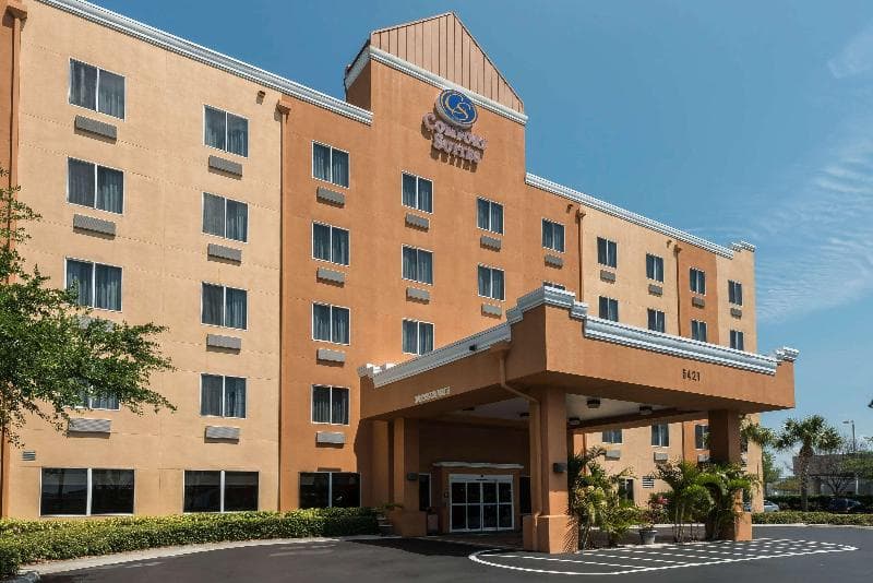Comfort Suites Tampa Airport North 1