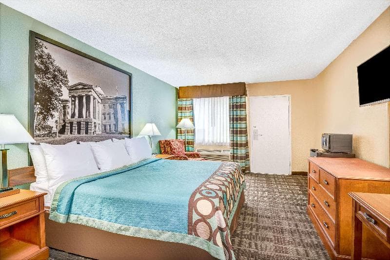 Super 8 by Wyndham Raleigh 2