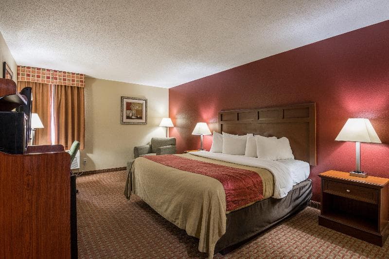 Red Roof Inn & Suites Little Rock 4