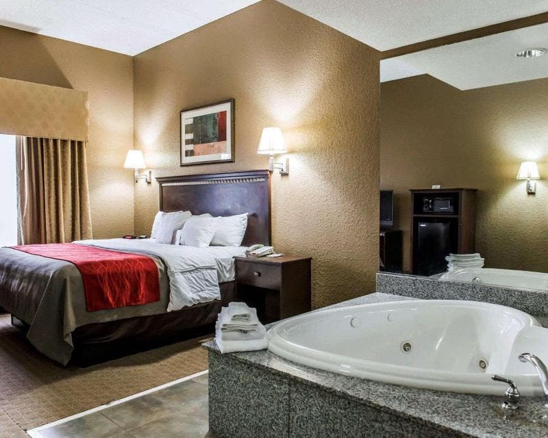Comfort Inn & Suites Marianna I-10 2