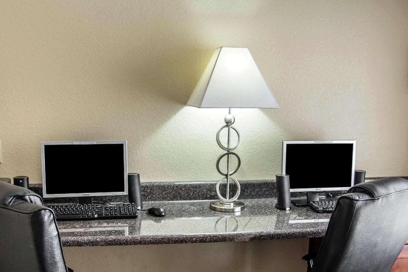 Sleep Inn And Suites Brunswick photo 1