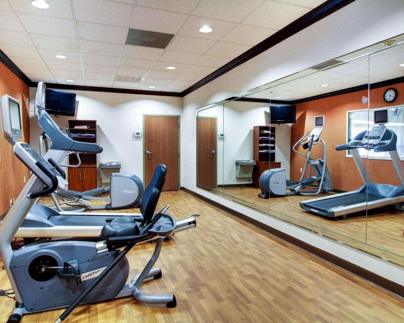 Comfort Suites 2