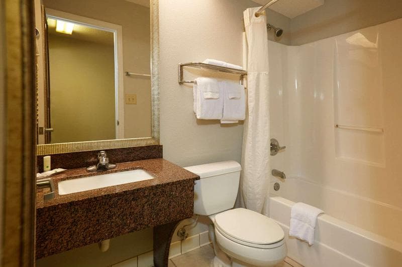 Quality Inn At Fort Gordon 2