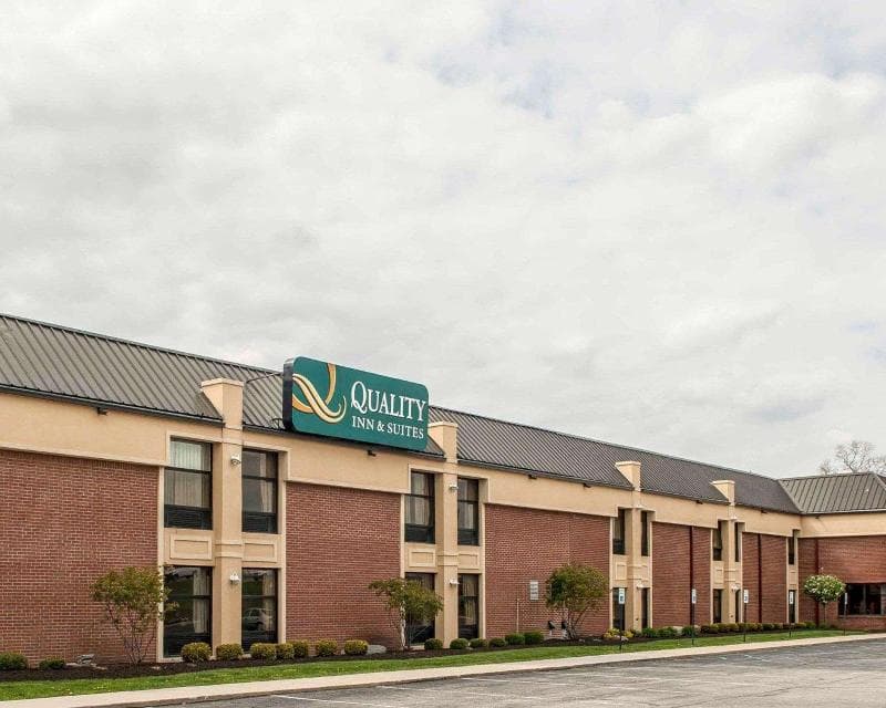 Quality Inn & Suites Greenfield I-70 5