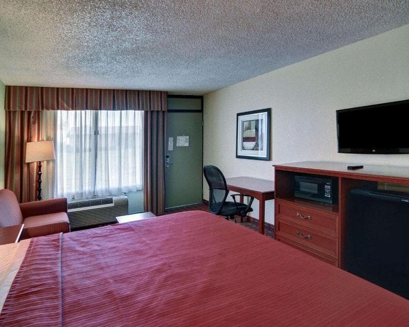 Red Roof Inn & Conference Center McKinney 4