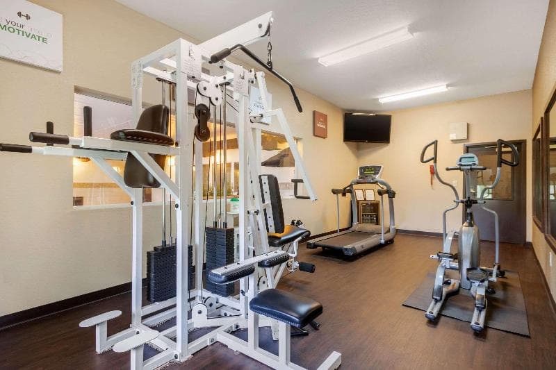 Comfort Inn & Suites photo 1