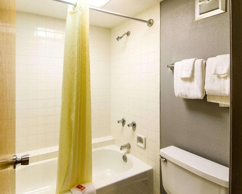 Econo Lodge near Wichita Falls Event Center 2