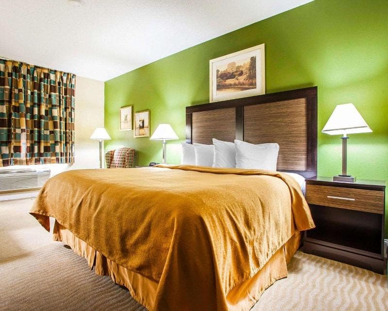 Quality Inn And Suites Champaign Area photo 1