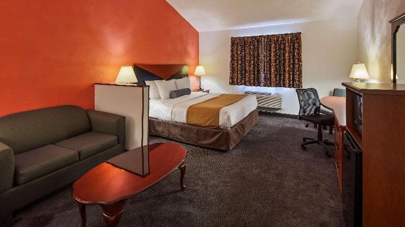 SureStay Hotel by Best Western Greenville 2