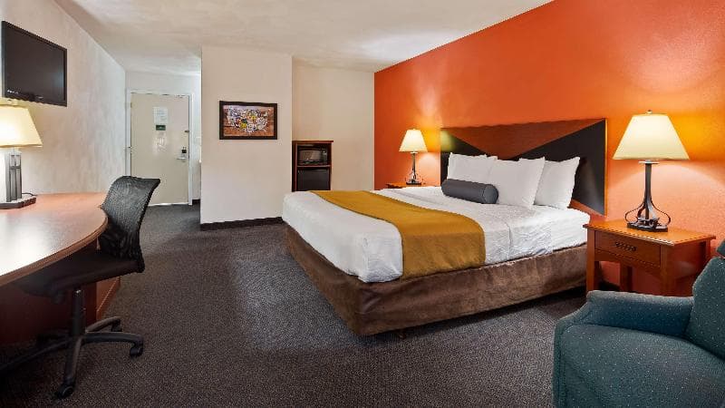 SureStay Hotel by Best Western Greenville 5