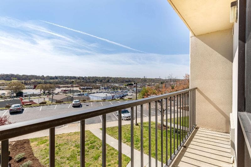 Comfort Inn & Suites Near Danville Mall 2