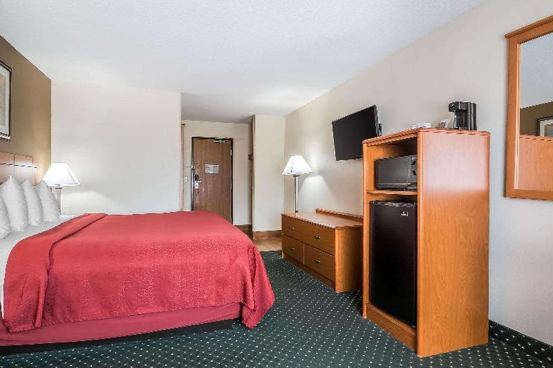Quality Inn Coralville Area 3