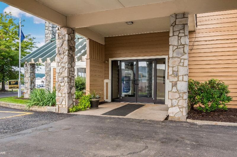 Quality Inn Bloomsburg 3