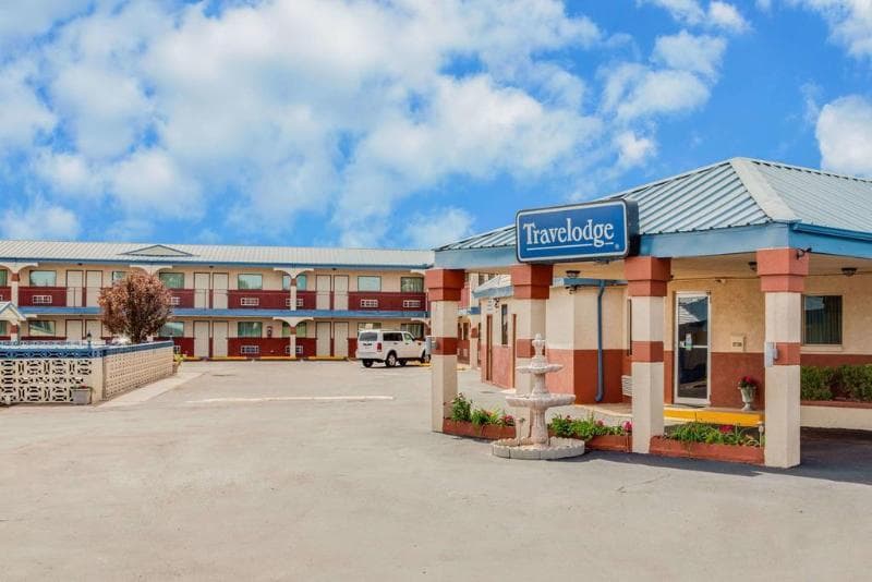Travelodge by Wyndham Suffolk 2