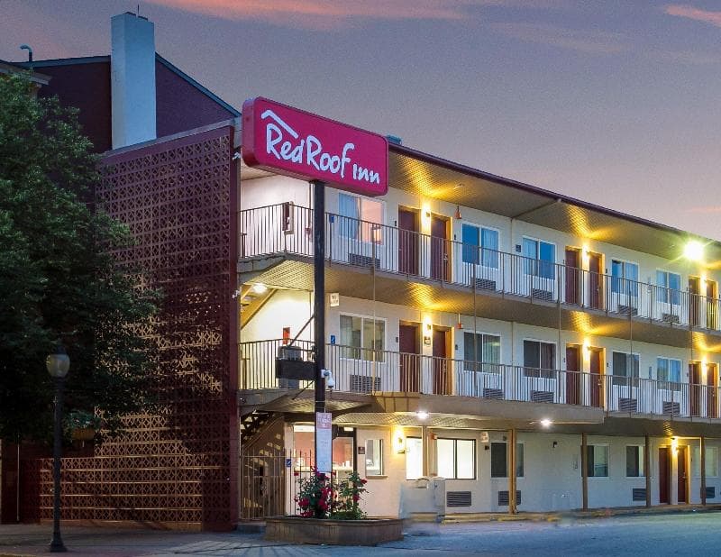 Red Roof Inn York Downtown 3