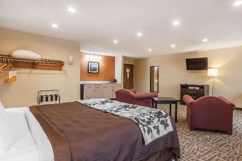 Quality Inn Wooster 3