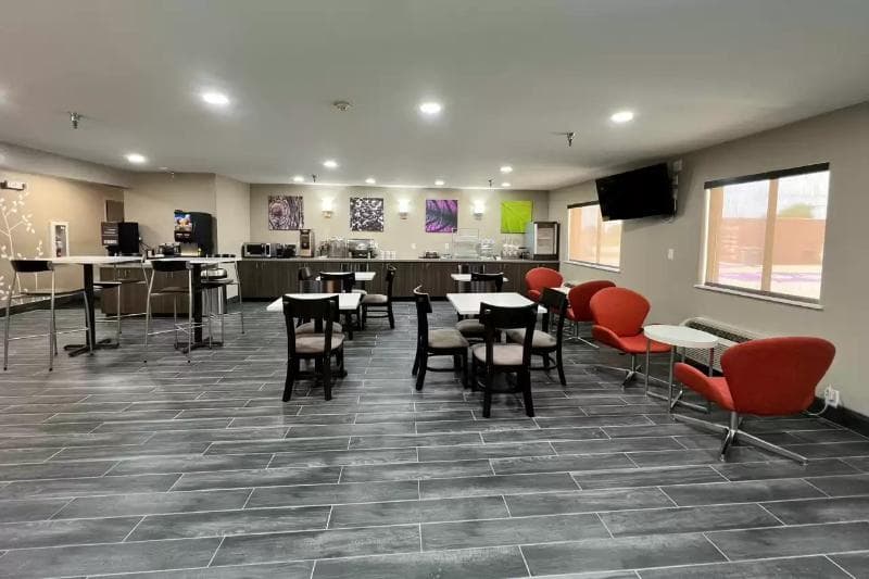AmericInn by Wyndham Salina 2